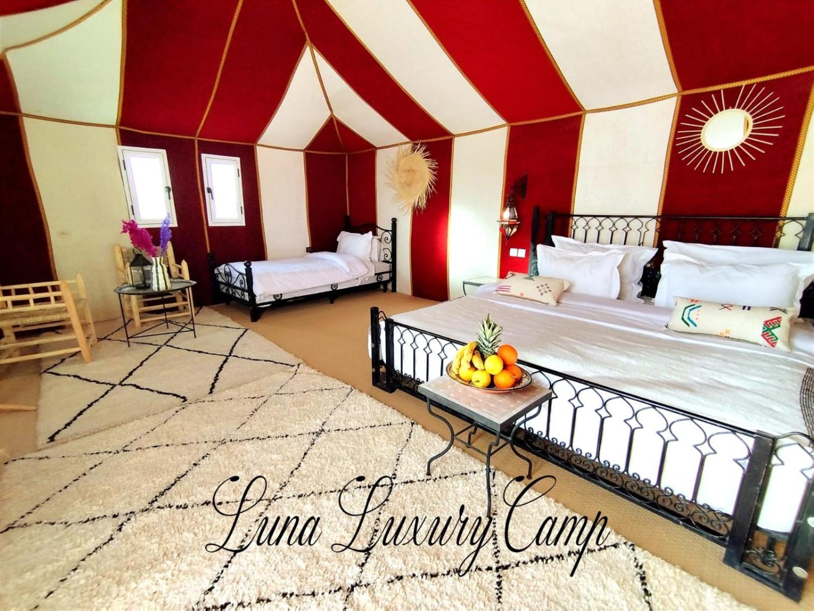 Luna Luxury Camp Hotel เมอร์ซูกา ภายนอก รูปภาพ