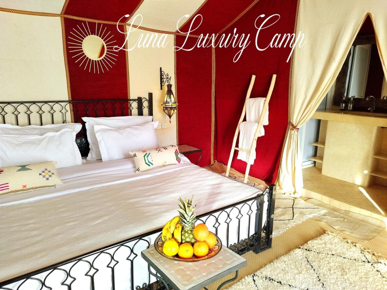 Luna Luxury Camp Hotel เมอร์ซูกา ภายนอก รูปภาพ